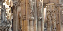 Columnas de la fachada, Catedral de León, Castilla y León