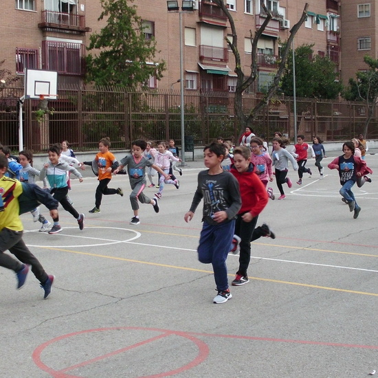 UNO ENTRE CIEN MIL. TODOS CONTRA EL CÁNCER INFANTIL 8