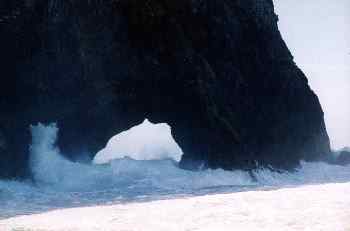 Hole in the rock en la Bahía de Islas, Nueva Zelanda