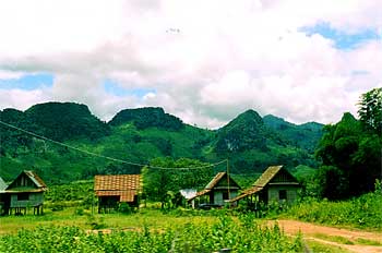 Poblado laosiano, Laos