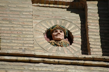 Adorno fachada de la Lonja de Zaragoza