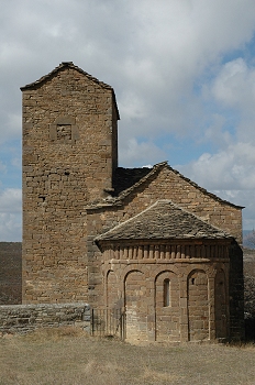 Iglesia de Satué. Vista sureste del templo, Huesca