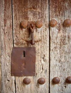 Detalle de herraje de puerta
