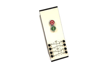 Panel con pulsadores y esquema de contactos