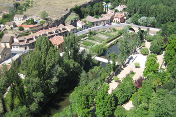 Río Eresma visto desde el Alcázar