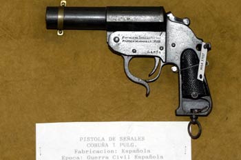 Pistola de señales Coruña 1 Pulg., Museo del Aire de Madrid