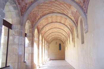 Pasillo del claustro, Monasterio de Santa María de Huerta, Soria