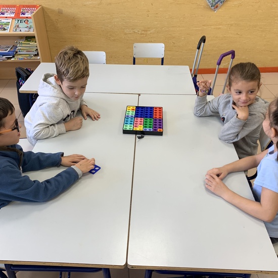 JUGANDO CON LAS MATEMÁTICAS Y EL NUMICON EN 1ºA  16