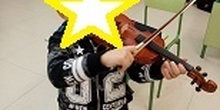 NUESTROS PEQUEÑOS DESCUBRIENDO INDTRUMENTOS 4