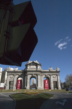 Puerta de Alcalá, Madrid