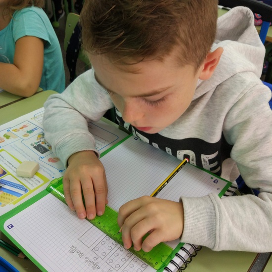 Aprendemos nuestro nombre en Braille 15