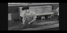 Tiempos modernos (1936, escena fábrica)