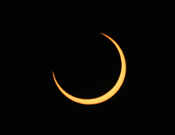 Fase central del eclipse anular 04