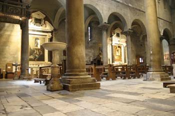 Interior Iglesia de San Michele, Lucca