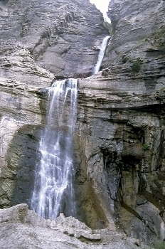Cascada en el Barranco de Sorrosal, Huesca