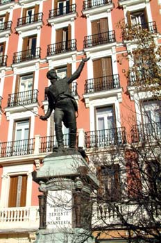 Monumento a Jacinto Ruiz y Mendoza, Madrid