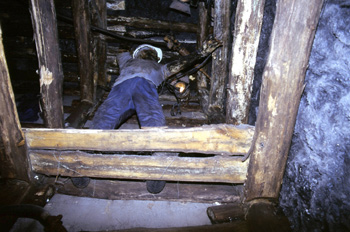 Mina imagen: Taller de arranque o explotación del carbón vertica