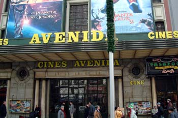 Cines Avenida en Gran Vía, Madrid