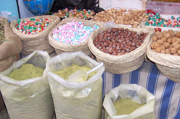 Venta de frutos secos, zoco de Túnez