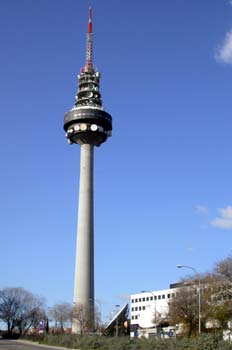 Torrespaña, Pirulí, Madrid