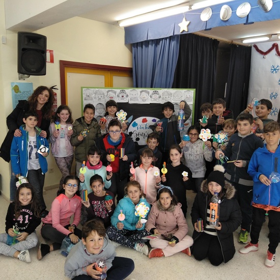 MERCADILLO SOLIDARIO 2ª PARTE 2019  21