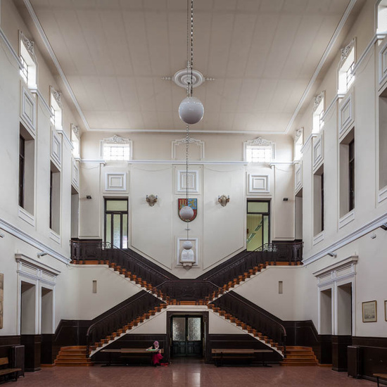 IES_ISABELLACATOLICA_EDIFICIO_010