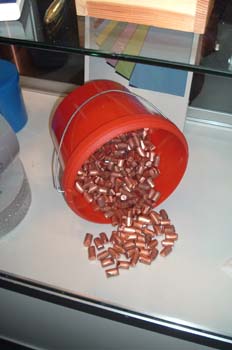 Pellets de cobre para la fabricación de cilindros de hueco