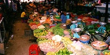 Puesto de comida en Siem Reap, Camboya