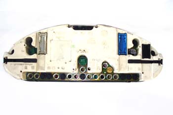 Vista posterior de los conectores del cuadro de instrumentos