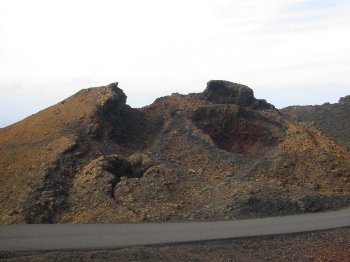 Roca volcánica Parque Nacional de Timanfaya