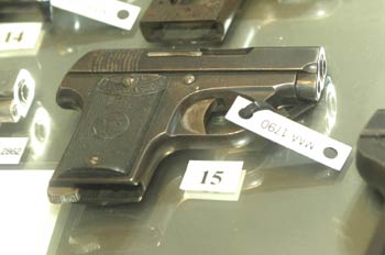 Pistola, Museo del Aire de Madrid