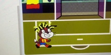 Utiliza el salto con gravedad y las condiciones programando con Scratch para entrenar los saques de esquina para el partido contra Austria de la Selección