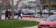 Recuerdo a las víctimas de los Atentados del 11-M en la entrada