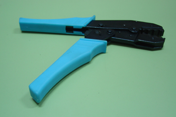 Sierra electrica de cinta continua.