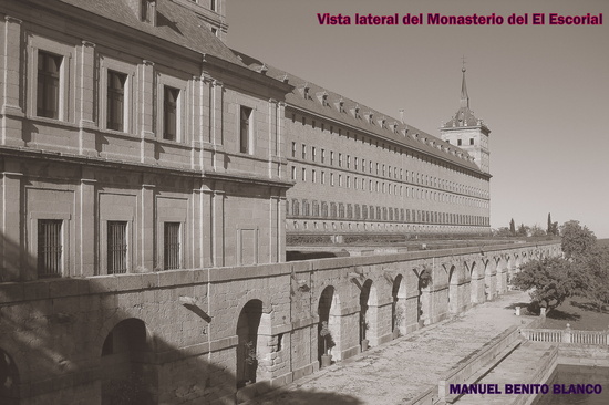 Vista lateral del Monasterio del Escorial