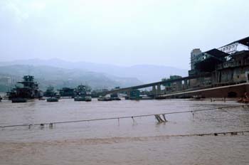 Río, China