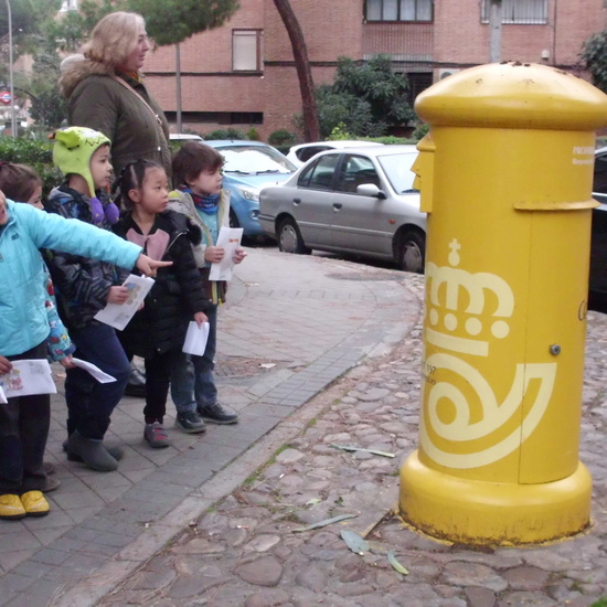 SOLIDARIDAD EN NAVIDAD EN EL HOSTOS 17