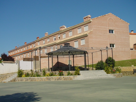 Plaza en Quijorna