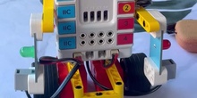 Conduce tu robot con tu joystickbit programando con MakeCode tu placa microbit construyendo con Nezha
