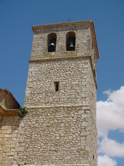Campanario de iglesia en Belmonte del Tajo