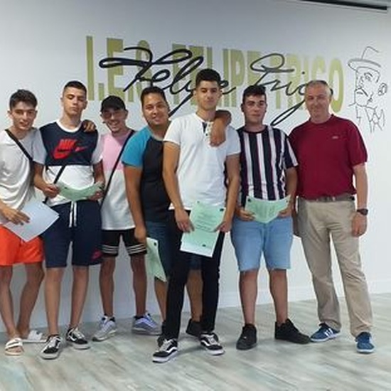 Graduación FP Básica y Grado Medio 2018-19 29