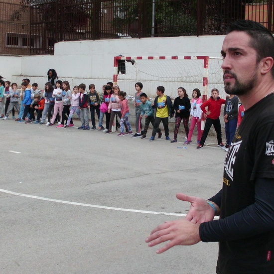 UNO ENTRE CIEN MIL. TODOS CONTRA EL CÁNCER INFANTIL 5