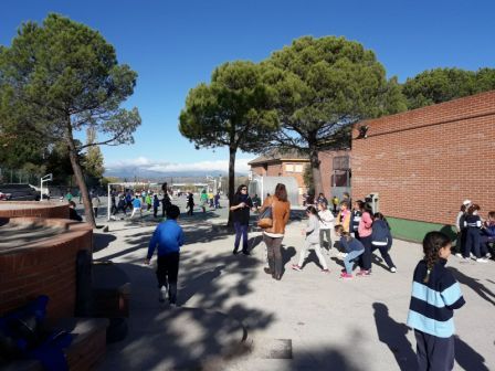 Los padres juegan en el cole  14