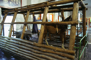 Tren interior de tracción animal, Museo de la Minería y de la In
