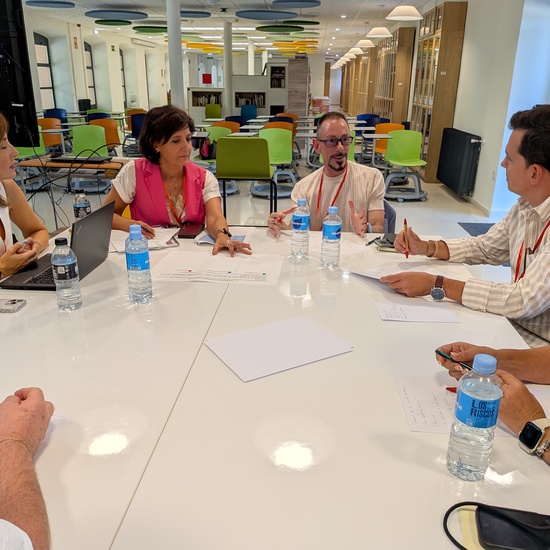 Autoridad docente_sesión presencial (93)