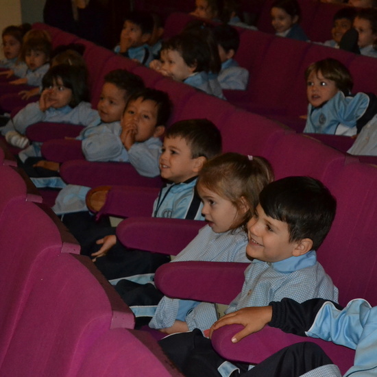 TEATRO LA CHARLOJA. “KAMELOT”_2 2