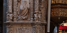 Detalle de una columna, Catedral de ávila, Castilla y León