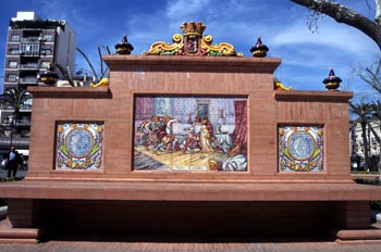 Bancos con azulejos - Badajoz