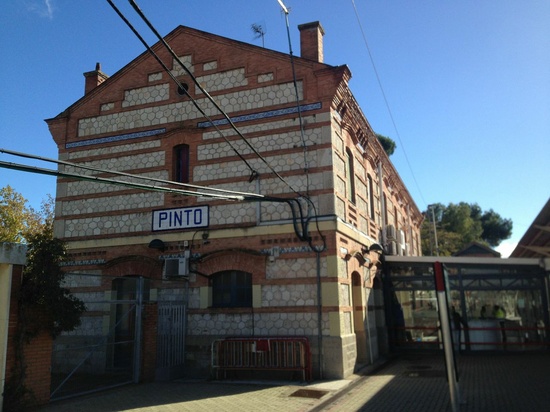 HEXÁGONOS en la ESTACIÓN de PINTO