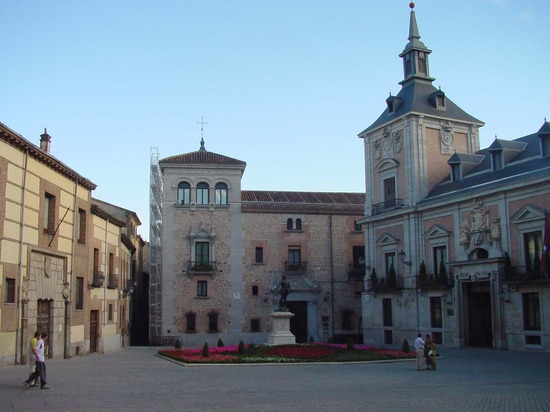 Plaza de la Villa antigua sede del Ayuntamiento de Madrid